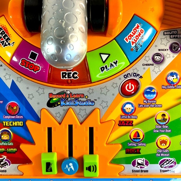 Record & Learn KidiStudio Vtech. Interactive Music Learning Toy piano keyboard - Picture 8 of 11